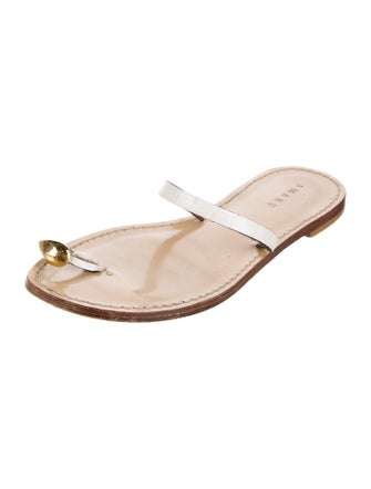 Amanu Leather Slides