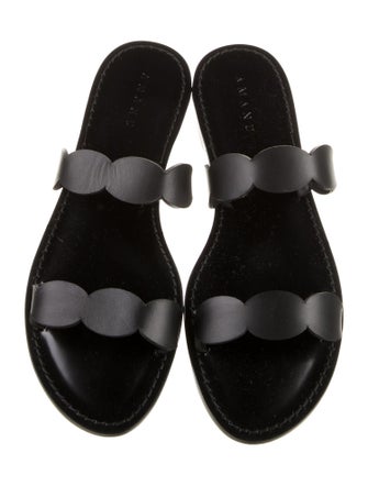 Amanu Leather Scalloped Accent Slides