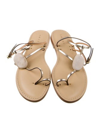 Amanu Leather T-Strap Sandals