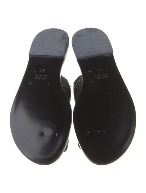 Amanu Leather Slides