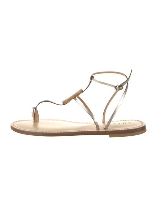Amanu Leather T-Strap Sandals