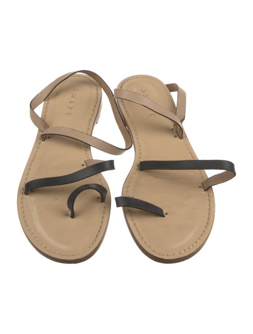 Amanu Leather Sandals