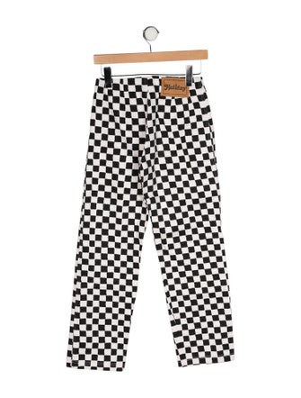 Emma Mulholland on Holiday Mid-Rise Straight Leg Jeans