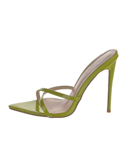 Femme LA Patent Leather Slides