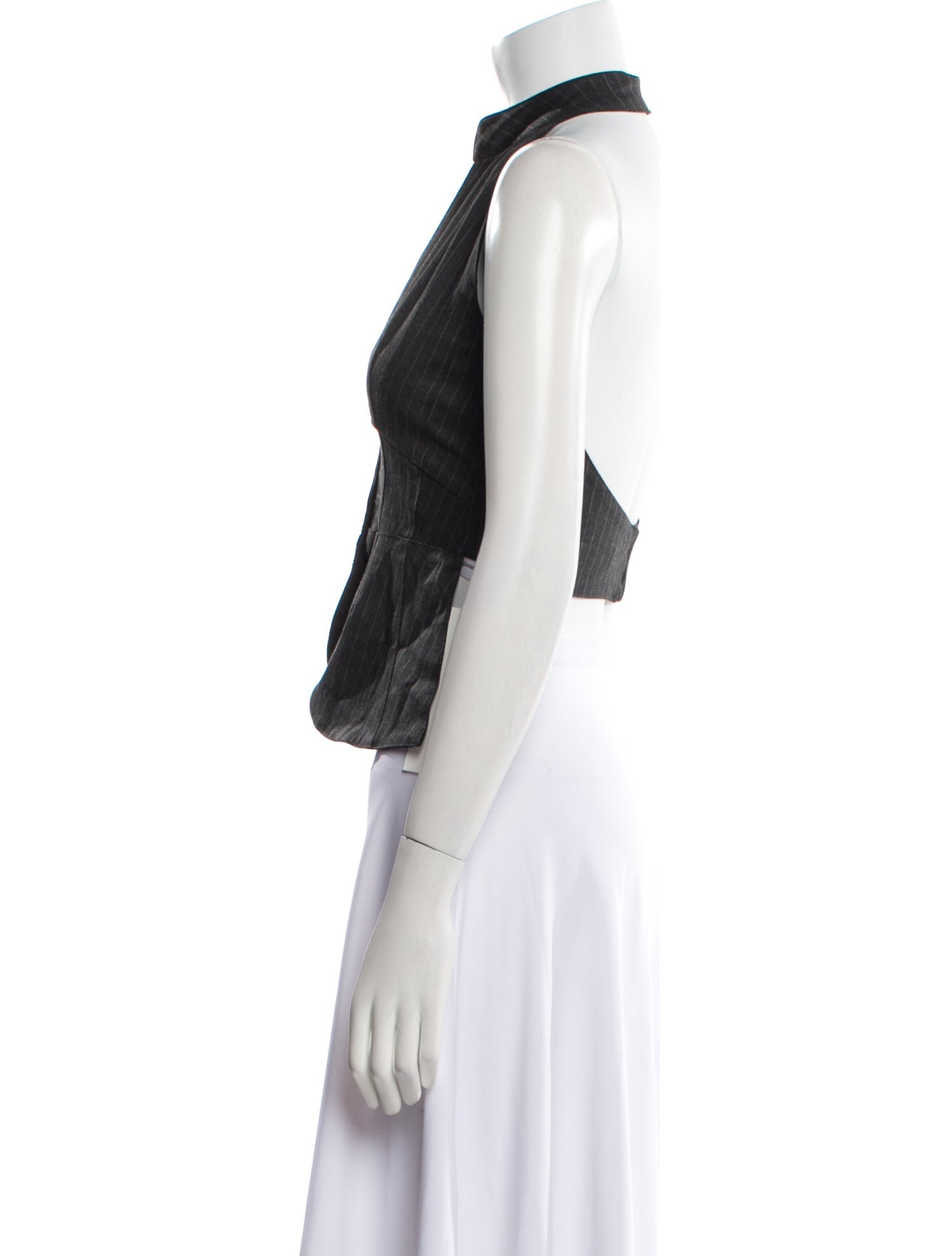 Gimaguas V-Neck Sleeveless Crop Top