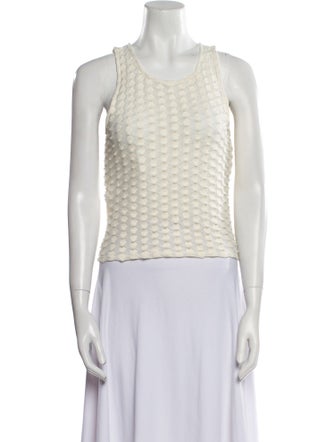 Gimaguas Scoop Neck Sleeveless Top