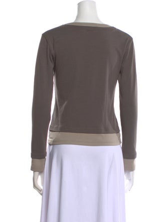 Gimaguas Scoop Neck Long Sleeve Sweatshirt