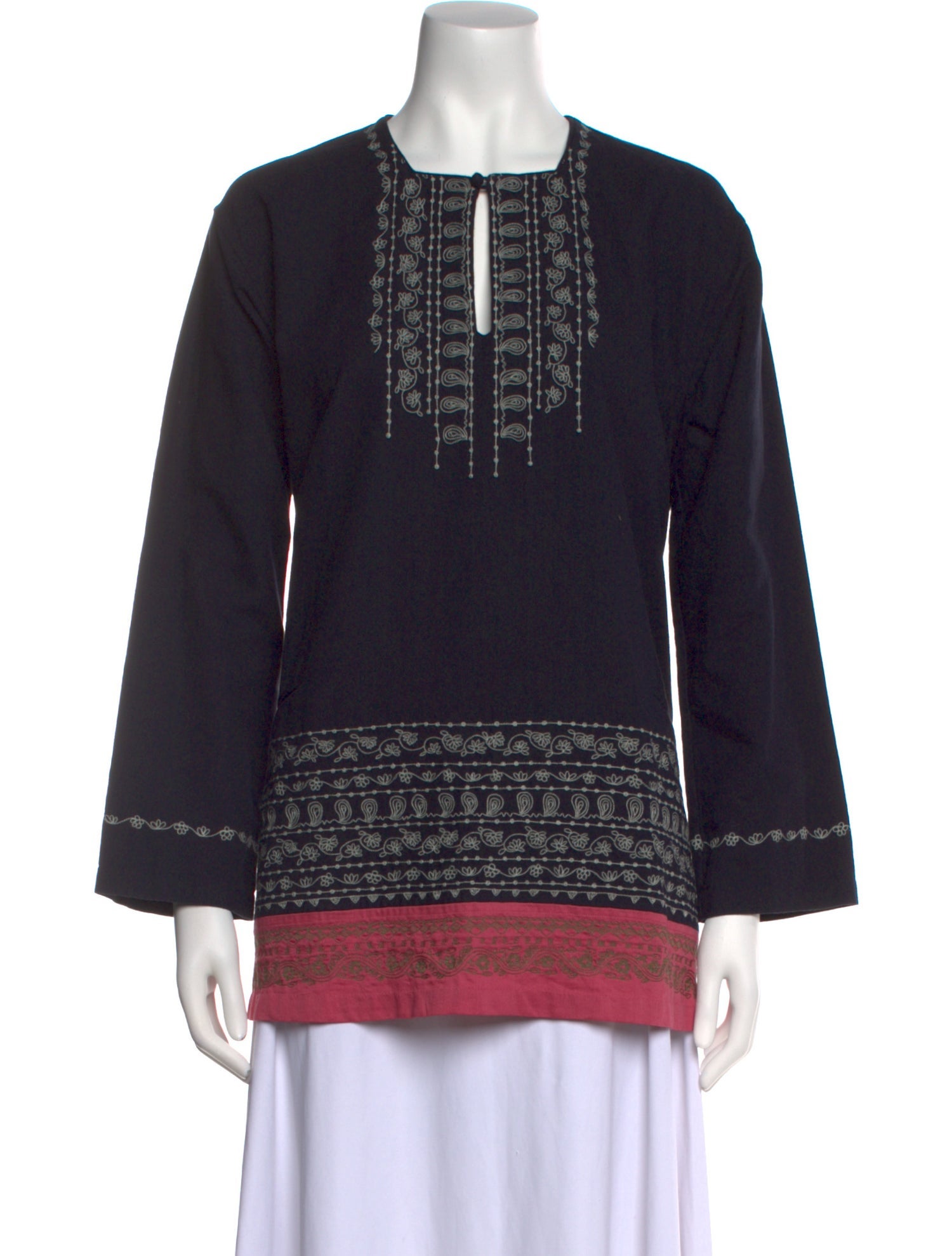 HaaT V-Neck Long Sleeve Sweatshirt