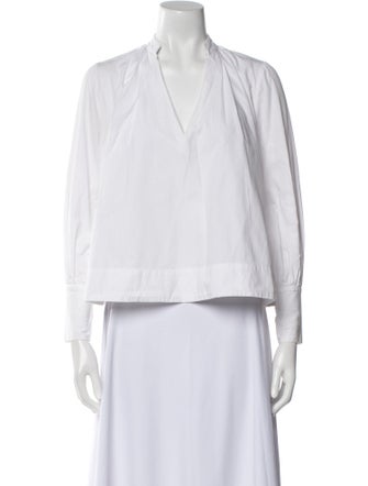 MILLE V-Neck Three-Quarter Sleeve Crop Top