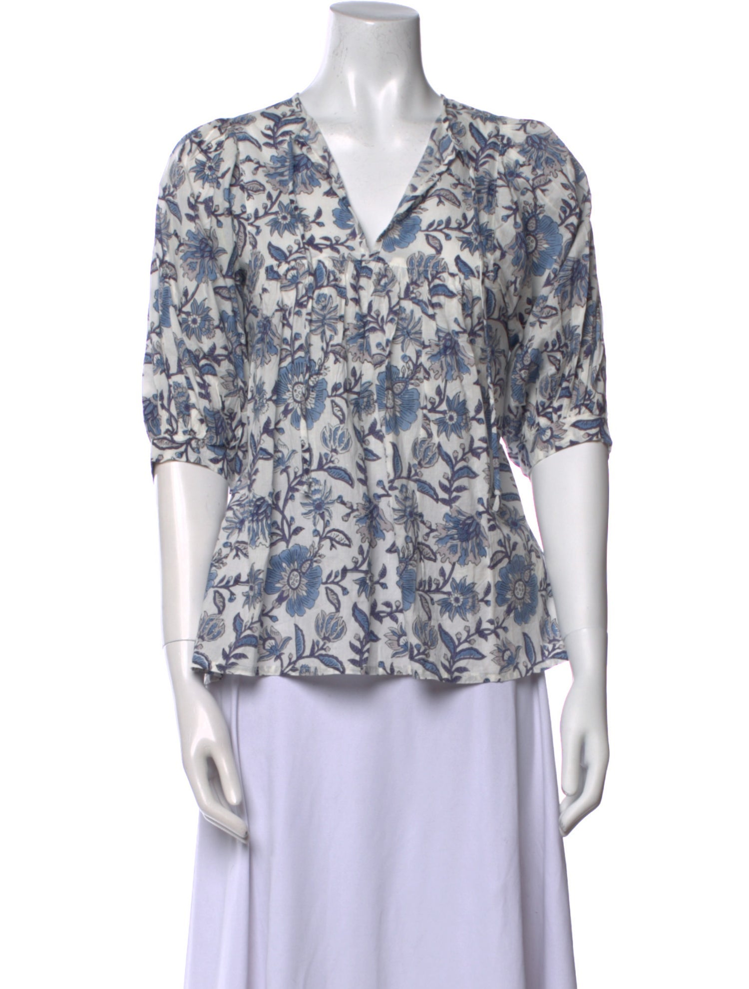 MILLE Floral Print V-Neck Blouse