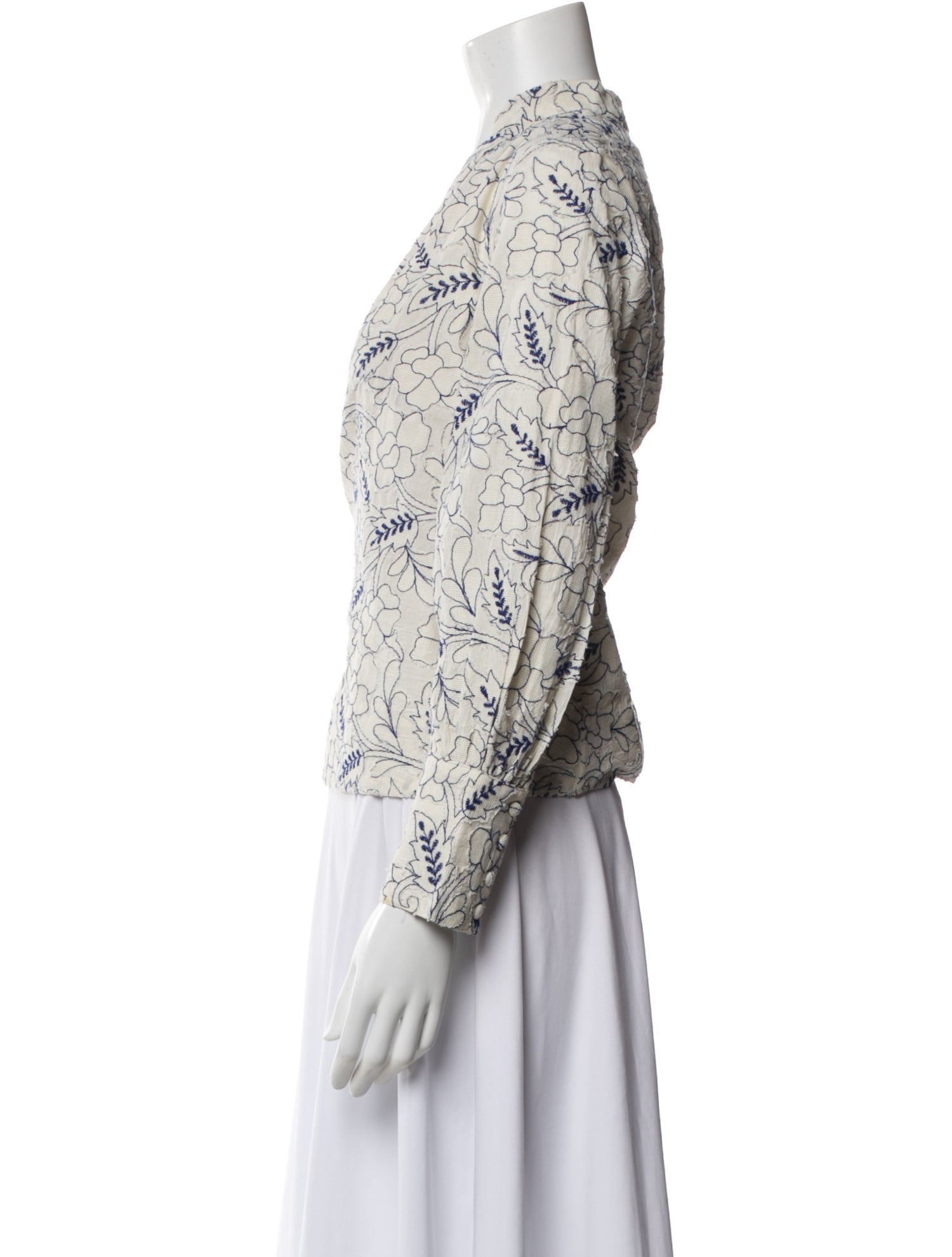 MILLE Floral Print V-Neck Top