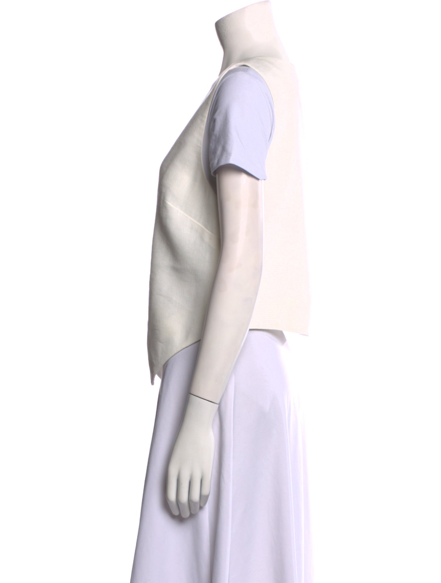 SIR. V-Neck Short Sleeve Top