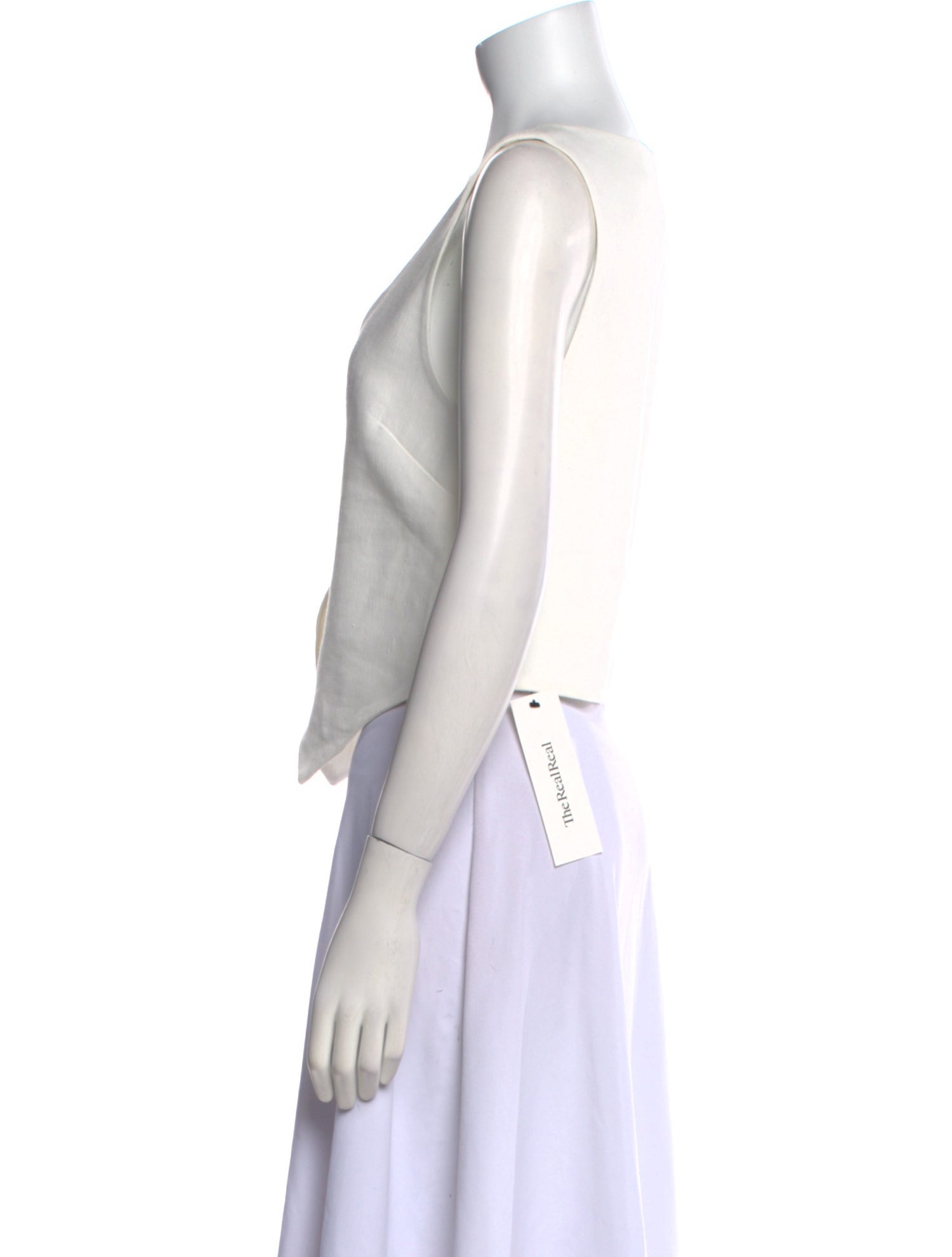 SIR. V-Neck Sleeveless Crop Top