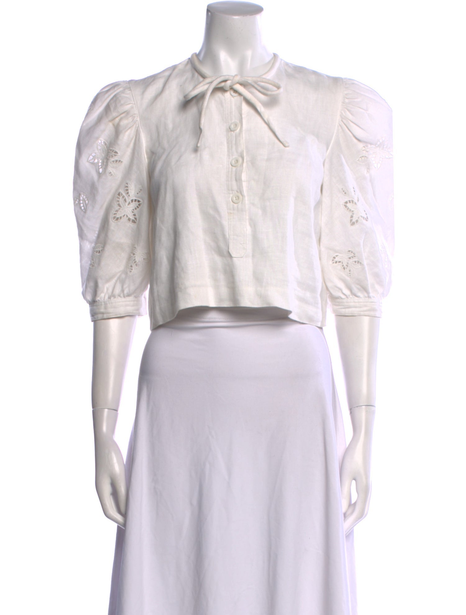 SIR. Linen Mock Neck Crop Top