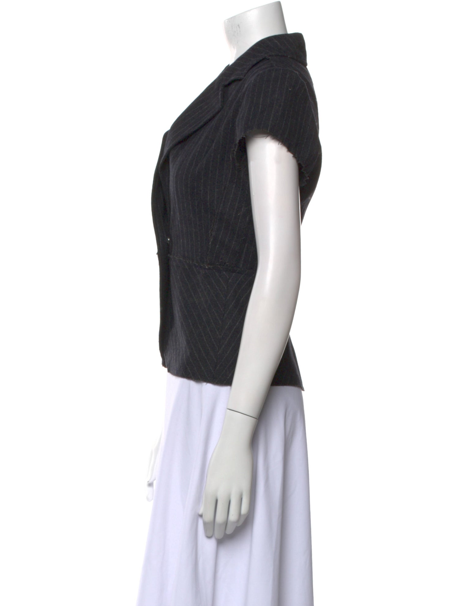 SIR. Short Sleeve Crop Top