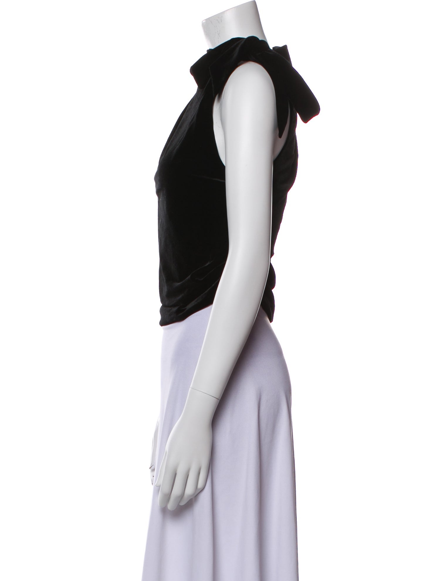 SIR. One-Shoulder Sleeveless Crop Top