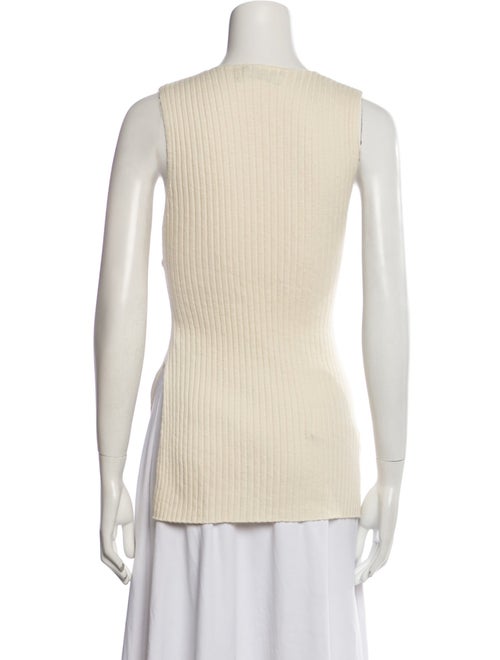 SIR. V-Neck Sleeveless Top