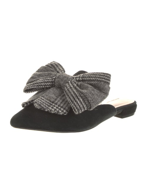 SOMETHING NAVY Suede Ruffle Embellishment Mules