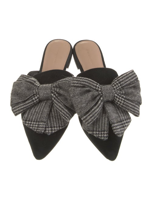 SOMETHING NAVY Suede Ruffle Embellishment Mules