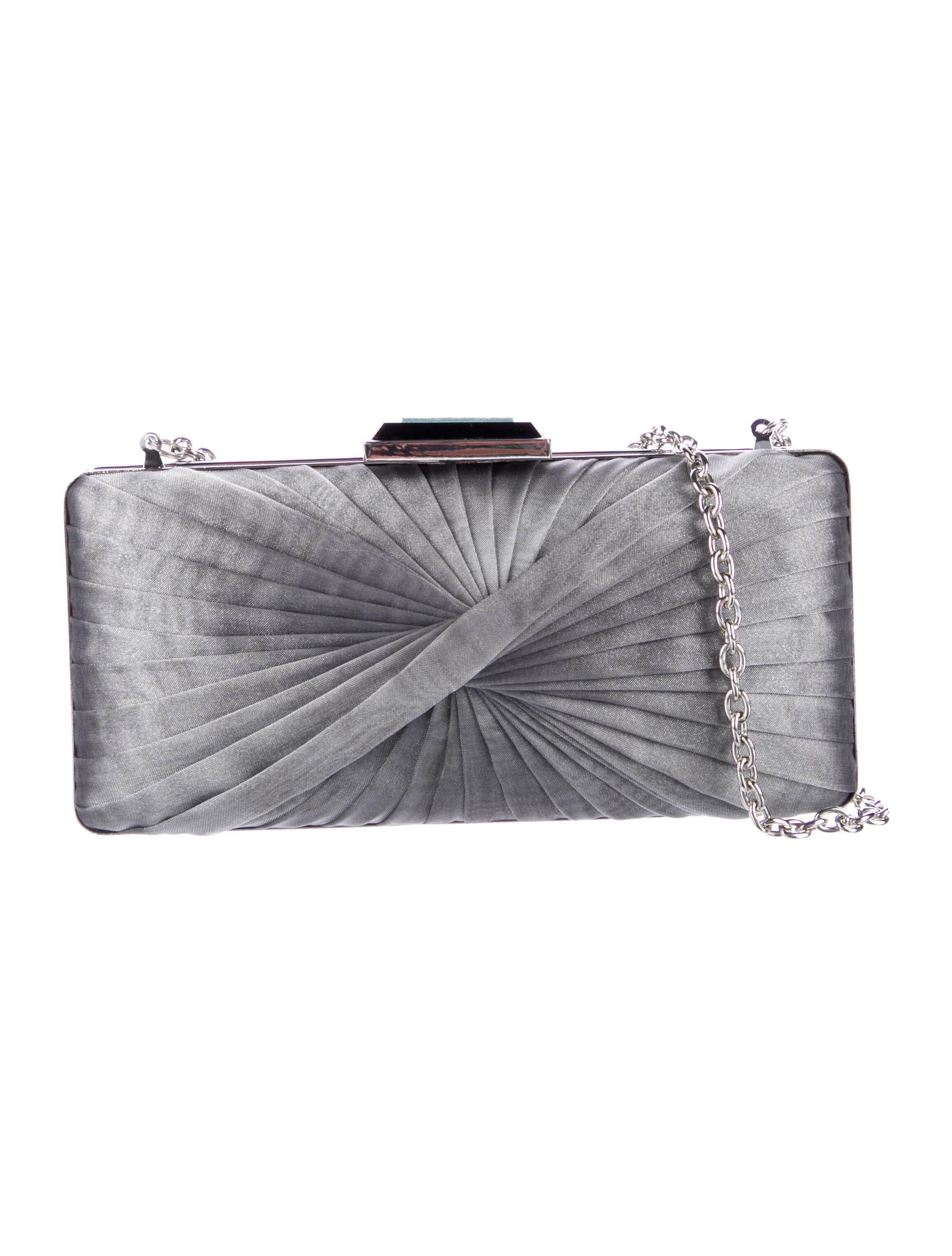 sandra roberts clutch