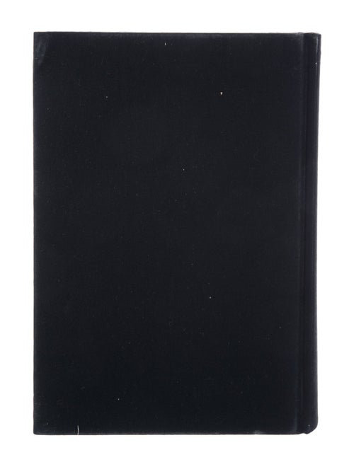 Yale Chanel: Catwalk