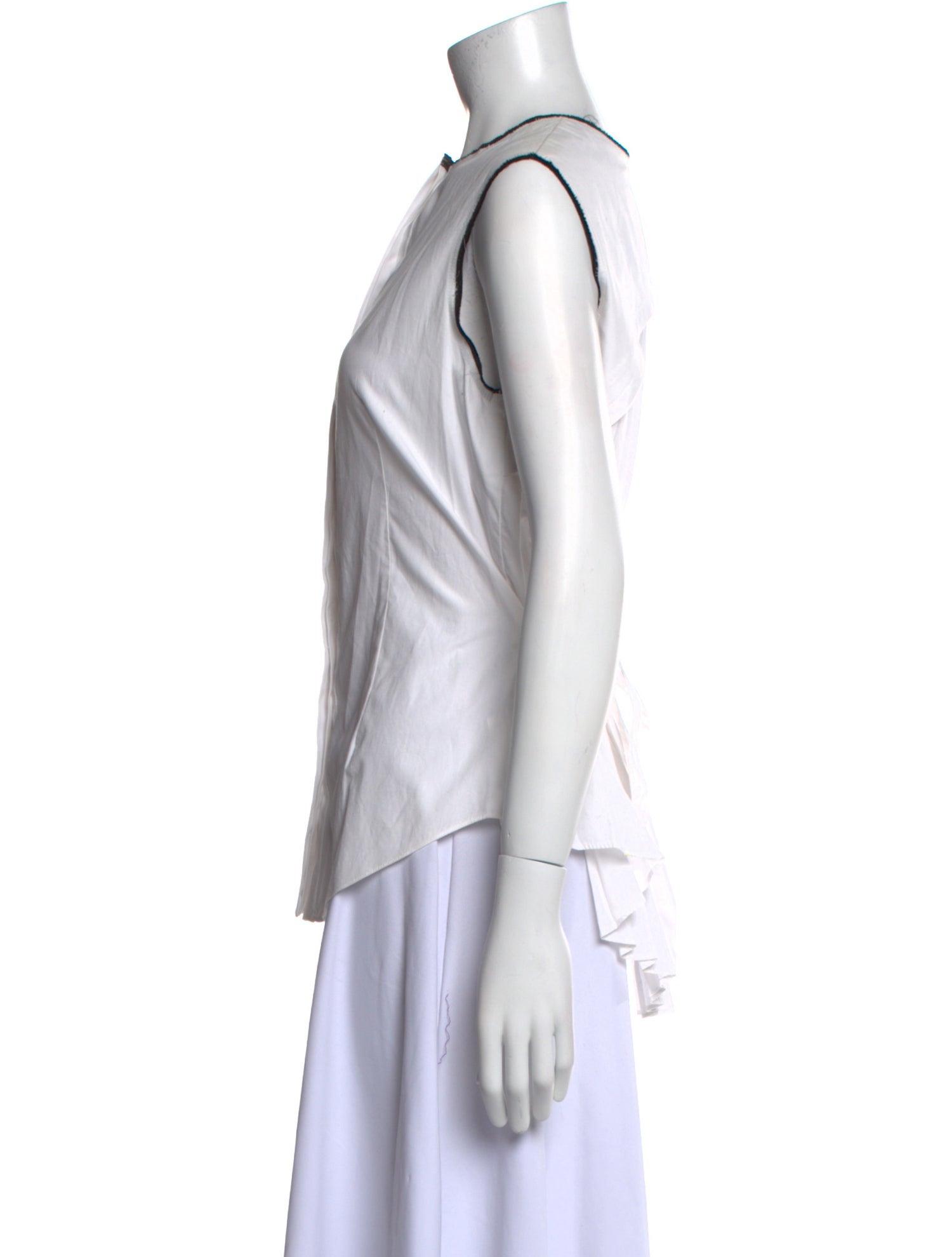 Yigal Azrouël Crew Neck Sleeveless Button-Up Top