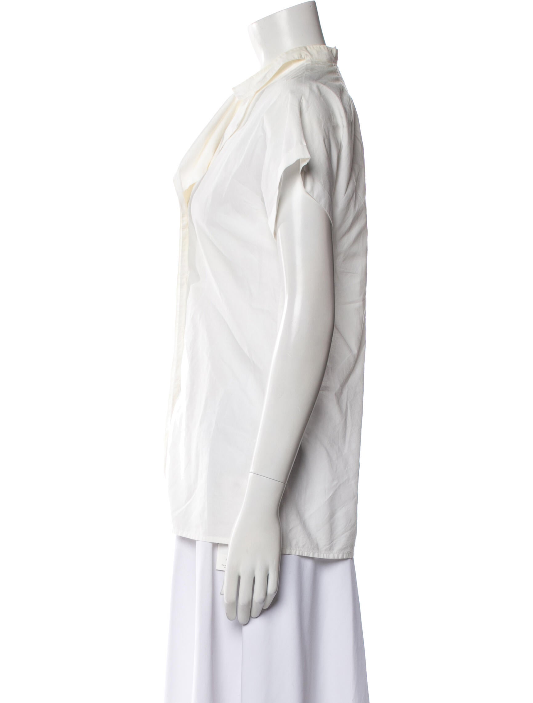 Yigal Azrouël V-Neck Short Sleeve Button-Up Top