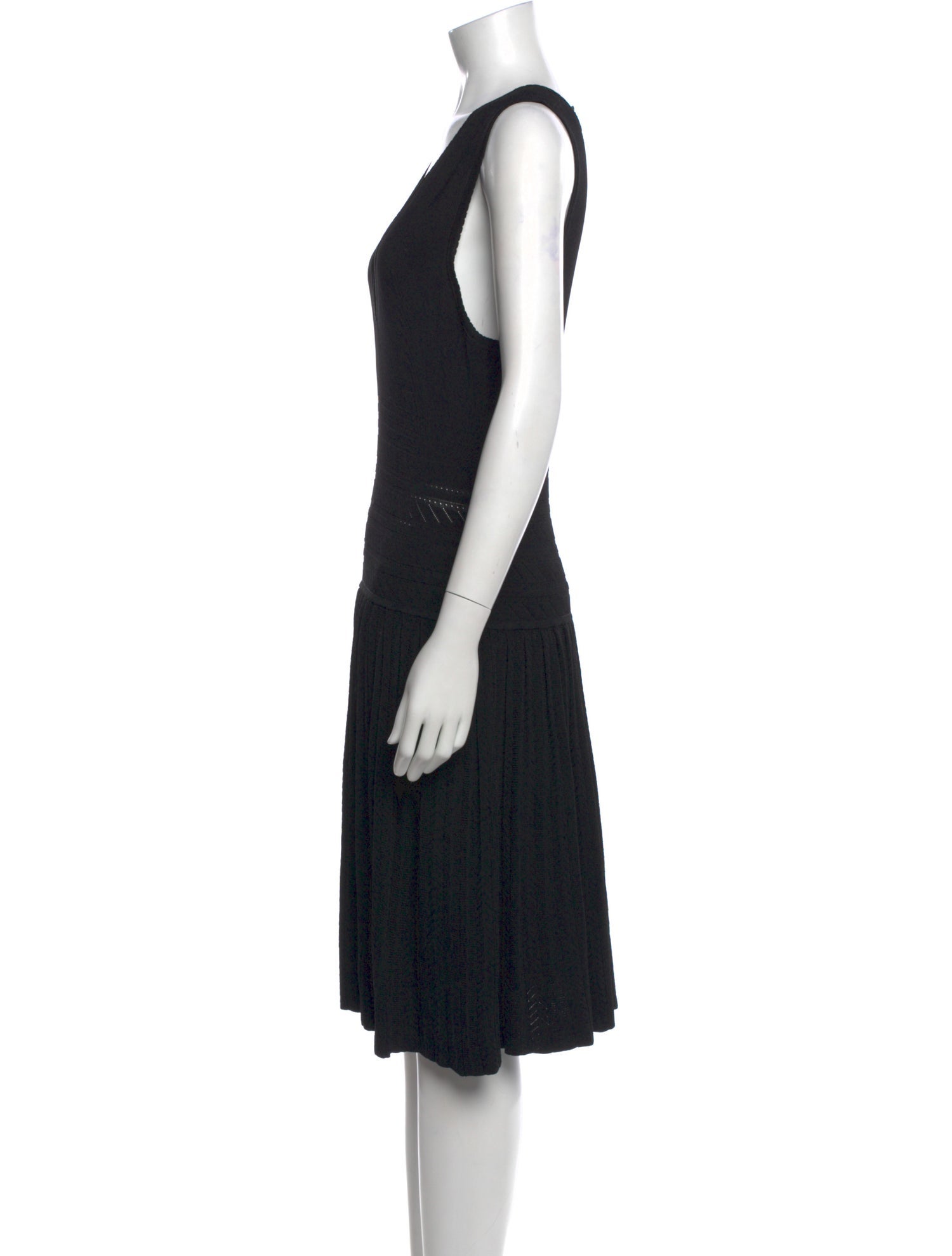 Yigal Azrouël V-Neck Knee-Length Dress