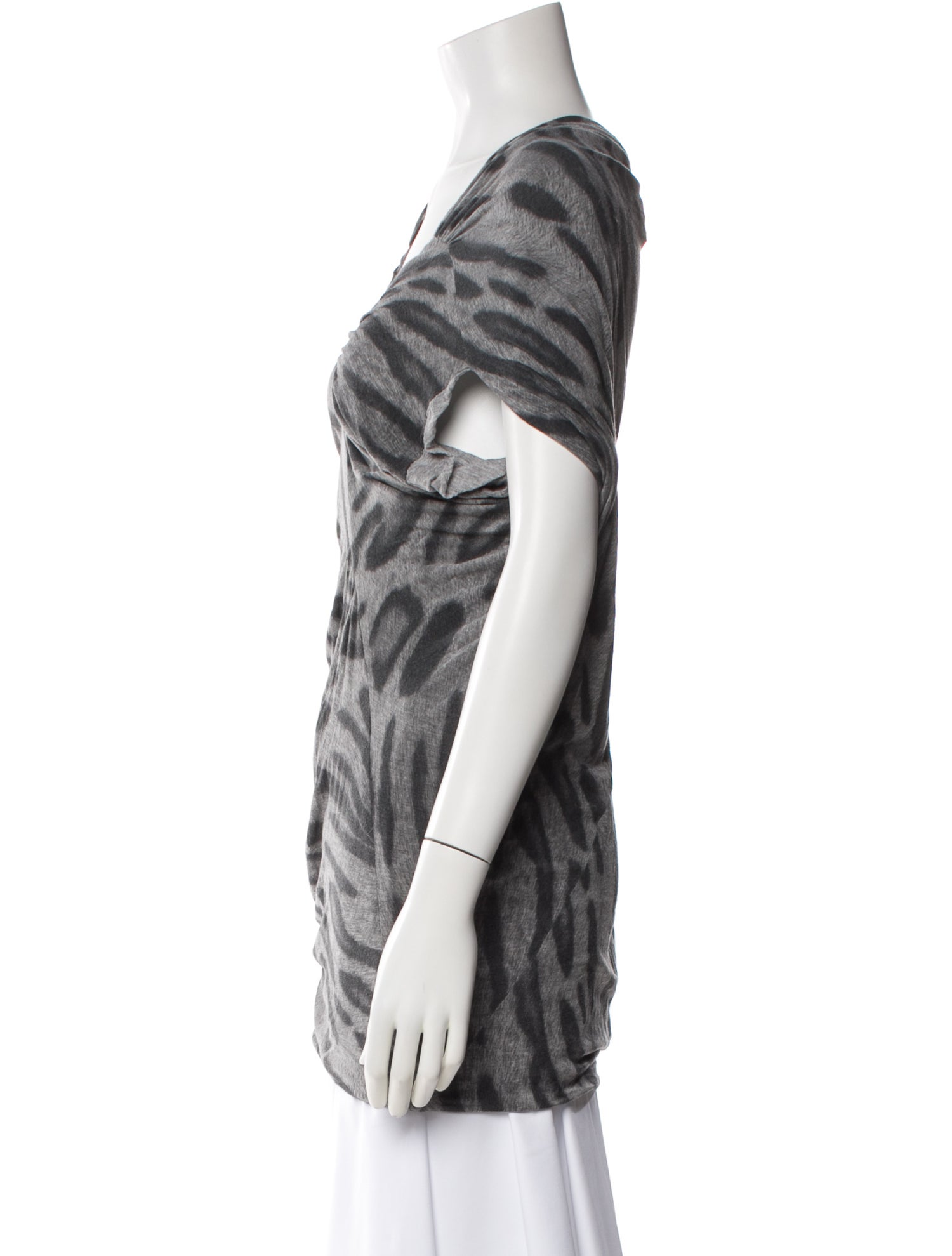 Yigal Azrouël Animal Print V-Neck Top