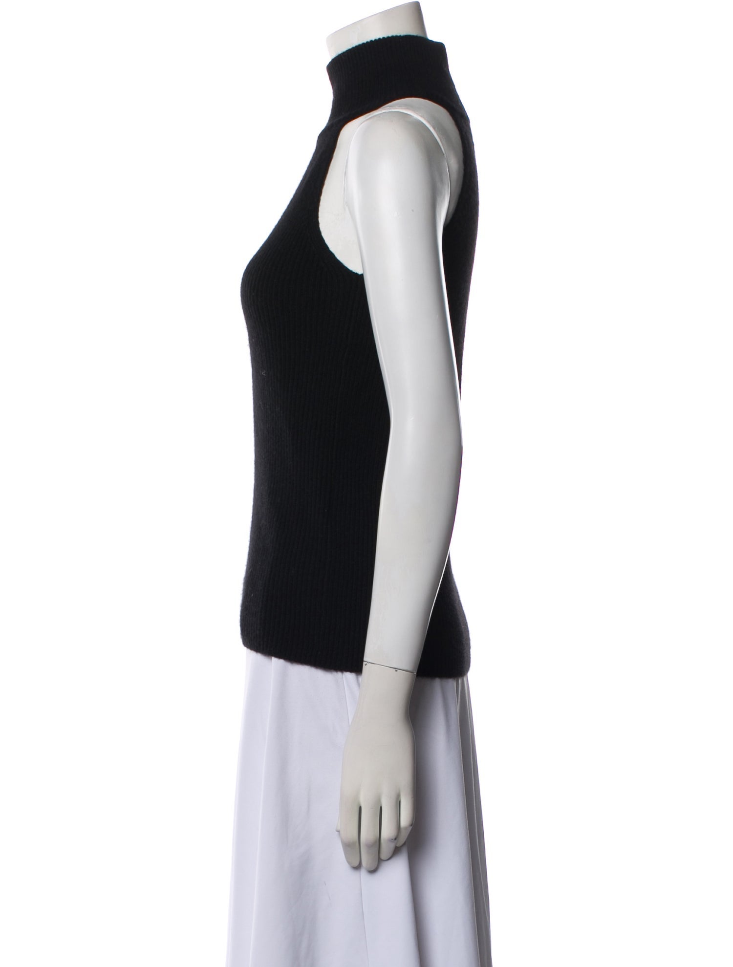 Lisa Yang Cashmere Turtleneck Sweater