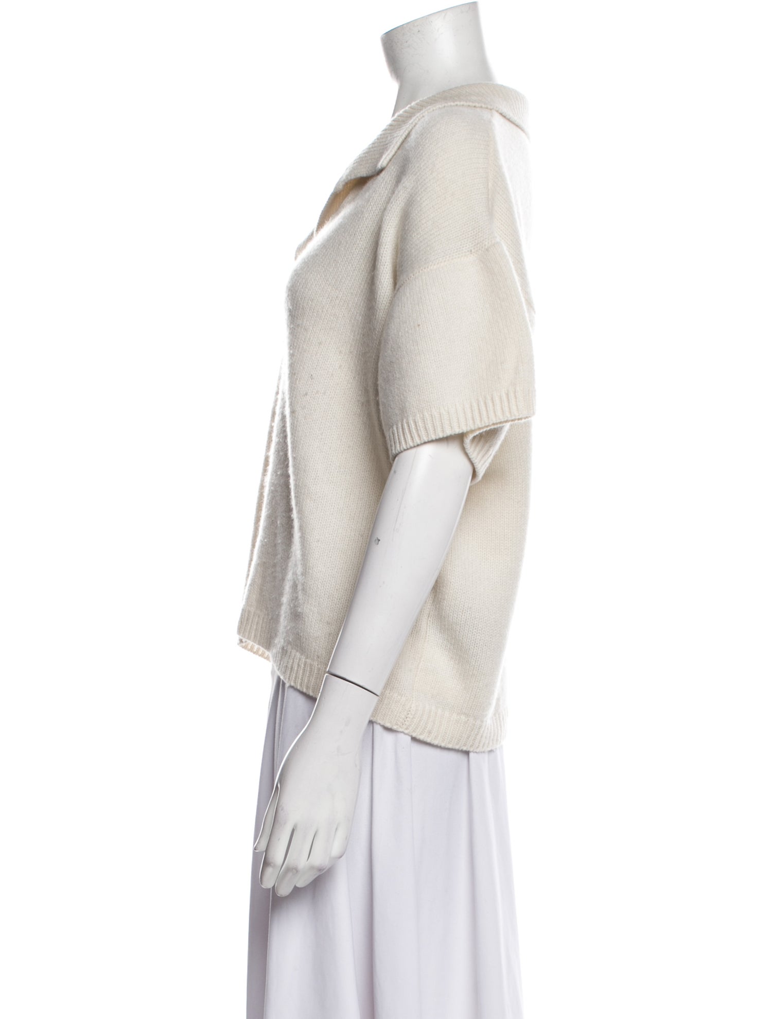 Lisa Yang Cashmere V-Neck Sweater