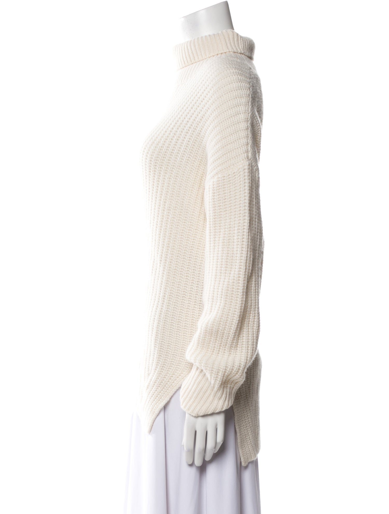 Lisa Yang Cashmere Turtleneck Sweater