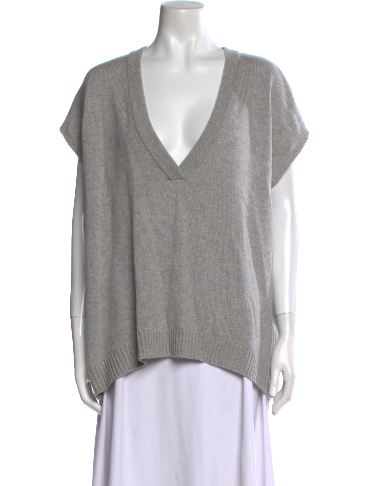 Lisa Yang Cashmere V-Neck Sweater