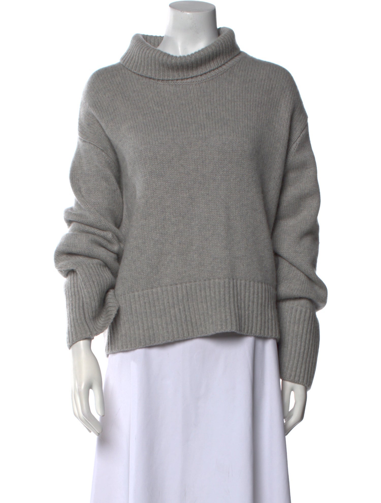 Lisa Yang Cashmere Turtleneck Sweater