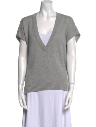 Lisa Yang Cashmere V-Neck Sweater
