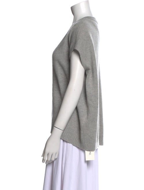 Lisa Yang Cashmere V-Neck Sweater