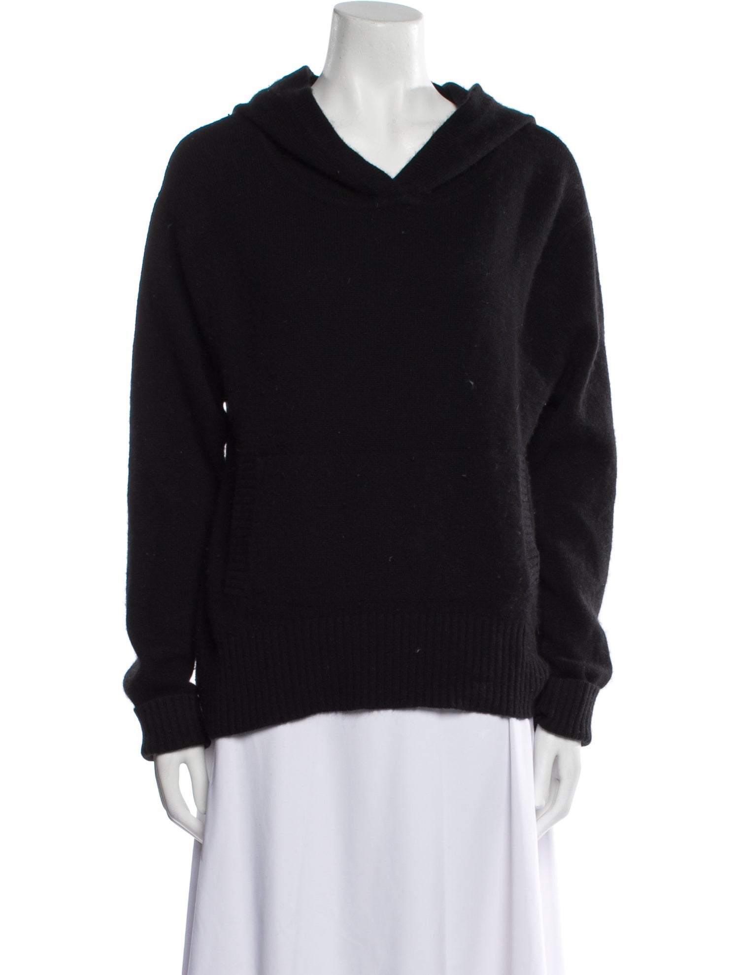 Lisa Yang Cashmere V-Neck Sweater