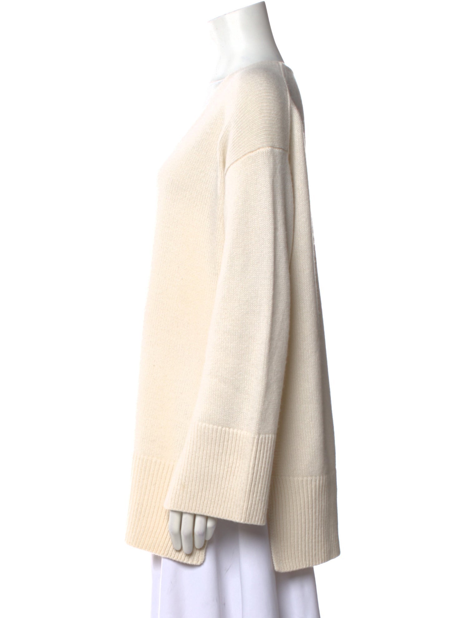 Lisa Yang Cashmere V-Neck Sweater