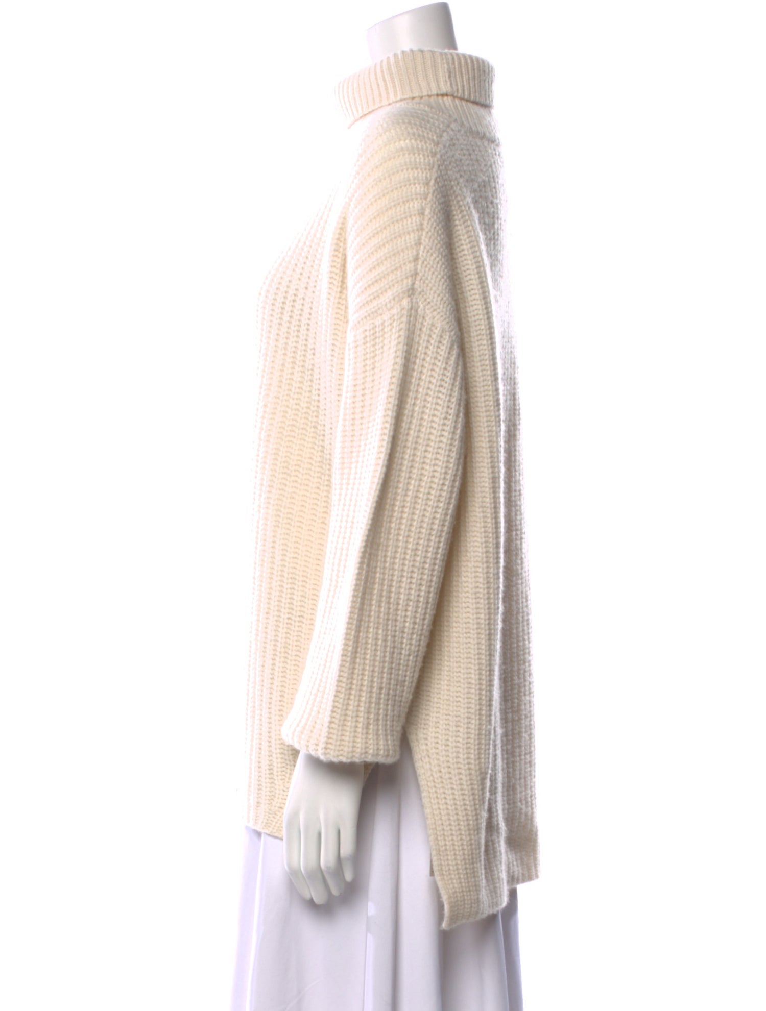 Lisa Yang Cashmere Turtleneck Sweater