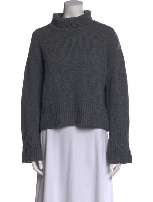 Lisa Yang Cashmere Turtleneck Sweater