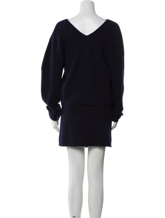 Lisa Yang Cashmere Fringe Trim Accent Skirt Set