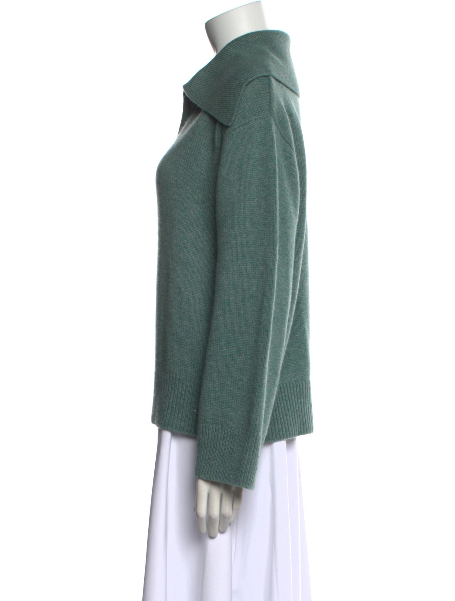 Lisa Yang Cashmere V-Neck Sweater