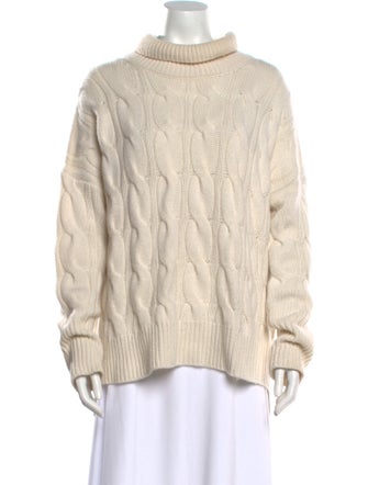 Lisa Yang Cashmere Turtleneck Sweater