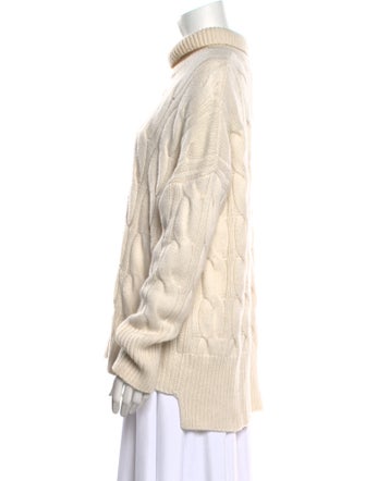 Lisa Yang Cashmere Turtleneck Sweater