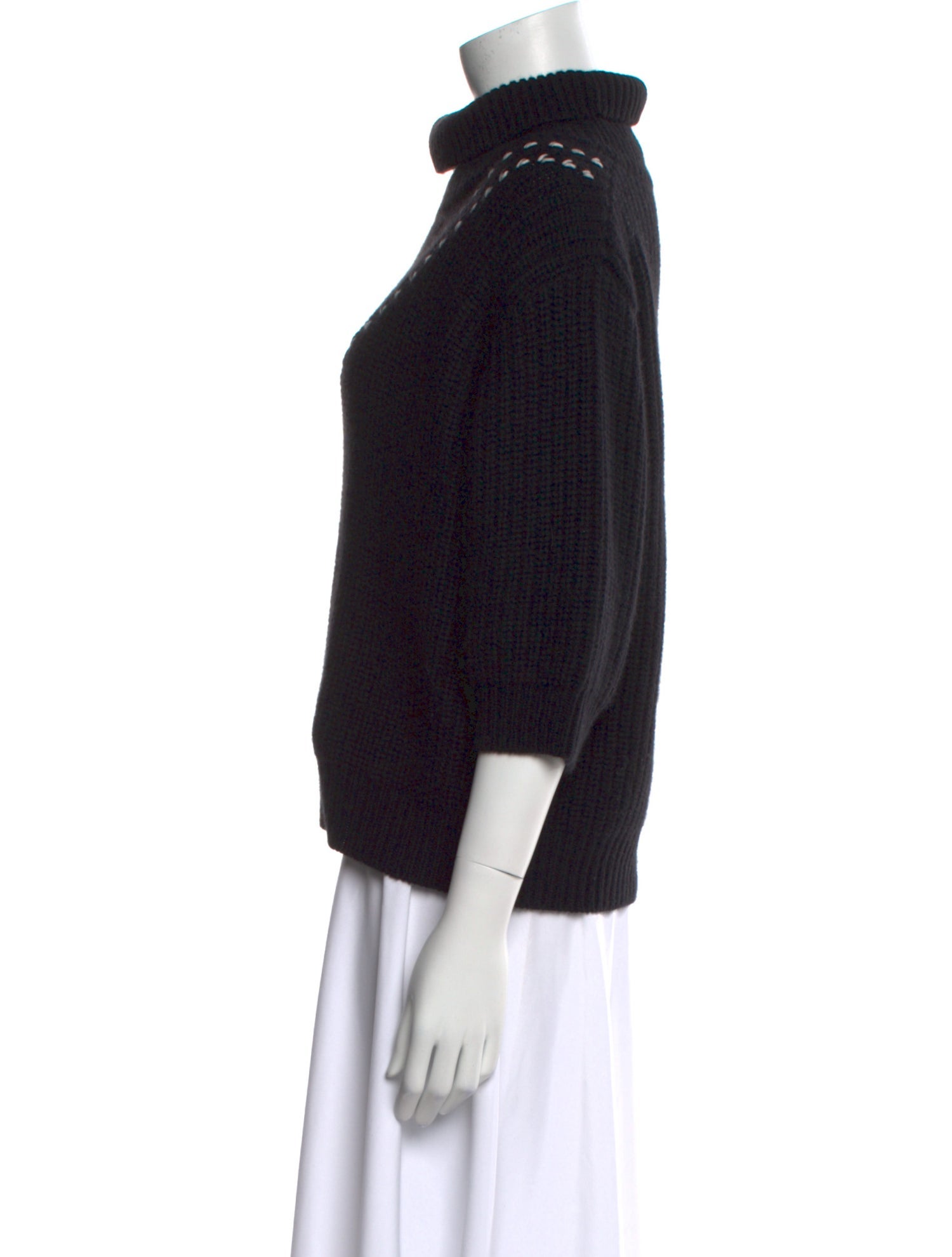 Lisa Yang Cashmere Turtleneck Sweater