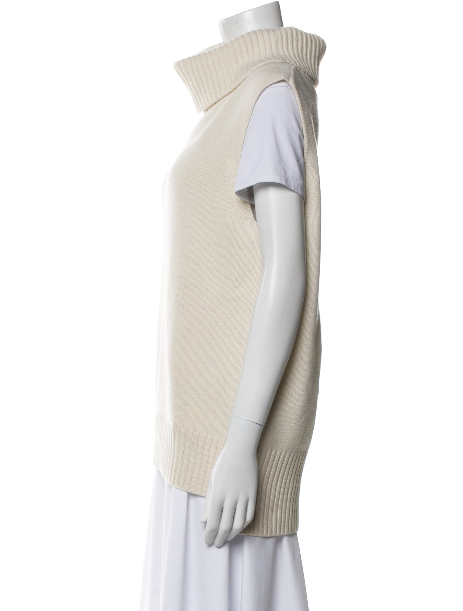 Lisa Yang Cashmere Turtleneck Sweater