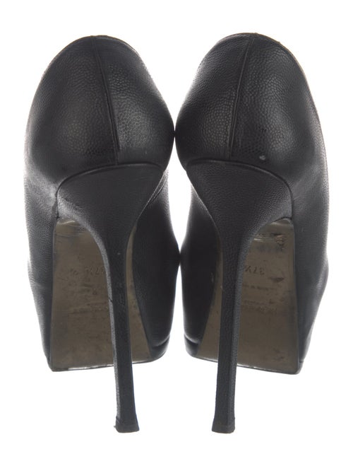 Yves Saint Laurent Rive Gauche Leather Pumps
