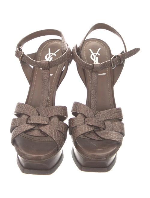 Yves Saint Laurent Rive Gauche Leather T-Strap Sandals