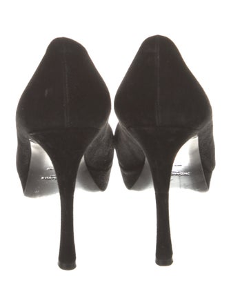 Yves Saint Laurent Rive Gauche Suede Pumps