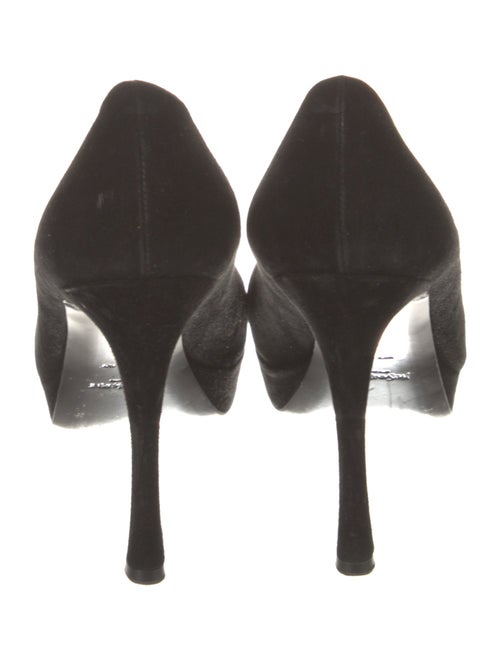 Yves Saint Laurent Rive Gauche Suede Pumps